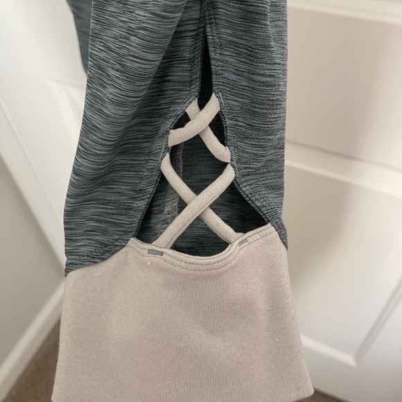Prana Capris Workout Leggings - Picture 4 of 5